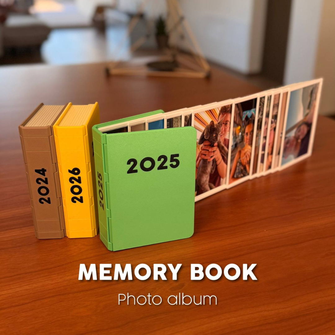 Year in Review Photo Album – Sliding Memory Book (Holds 12 Photos)