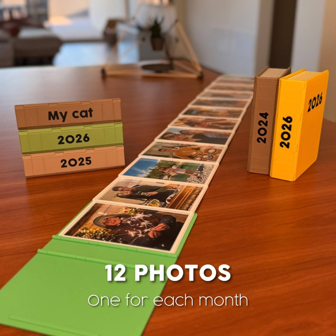 Year in Review Photo Album – Sliding Memory Book (Holds 12 Photos)