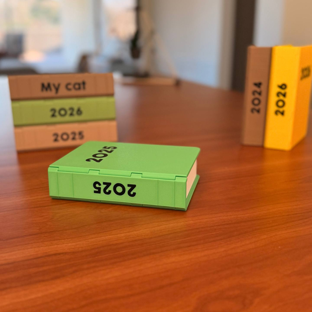 Year in Review Photo Album – Sliding Memory Book (Holds 12 Photos)